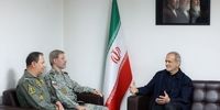 پزشکیان : دولت با تمام ظرفیت از تقویت نیروهای مسلح حمایت می‌کند/ امیرسرلشکر حاتمی:  توان رزمی یگان‌ها در دوره آتش‌بس ارتقا یافت