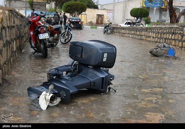 شبه سونامی در بندر دیر