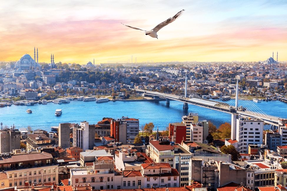 بلیط تهران استانبول را به موقع بخرید