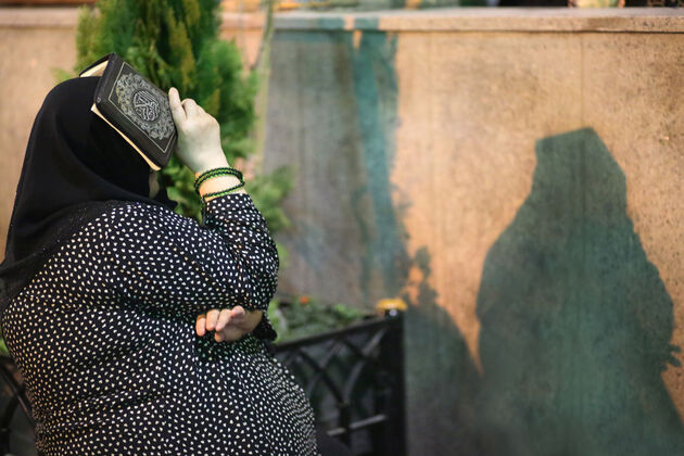 مراسم شب احیاء بیست و یکم رمضان در امامزاده صالح