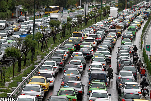 واکاوی علل ترافیک تازنده تهران