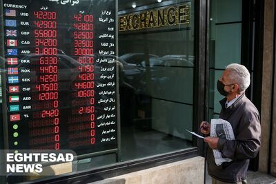 سکه یک کانال سقوط کرد/ سیگنال دولتی به دلار؛ کانال 60 هزار تومان از دست رفت؟