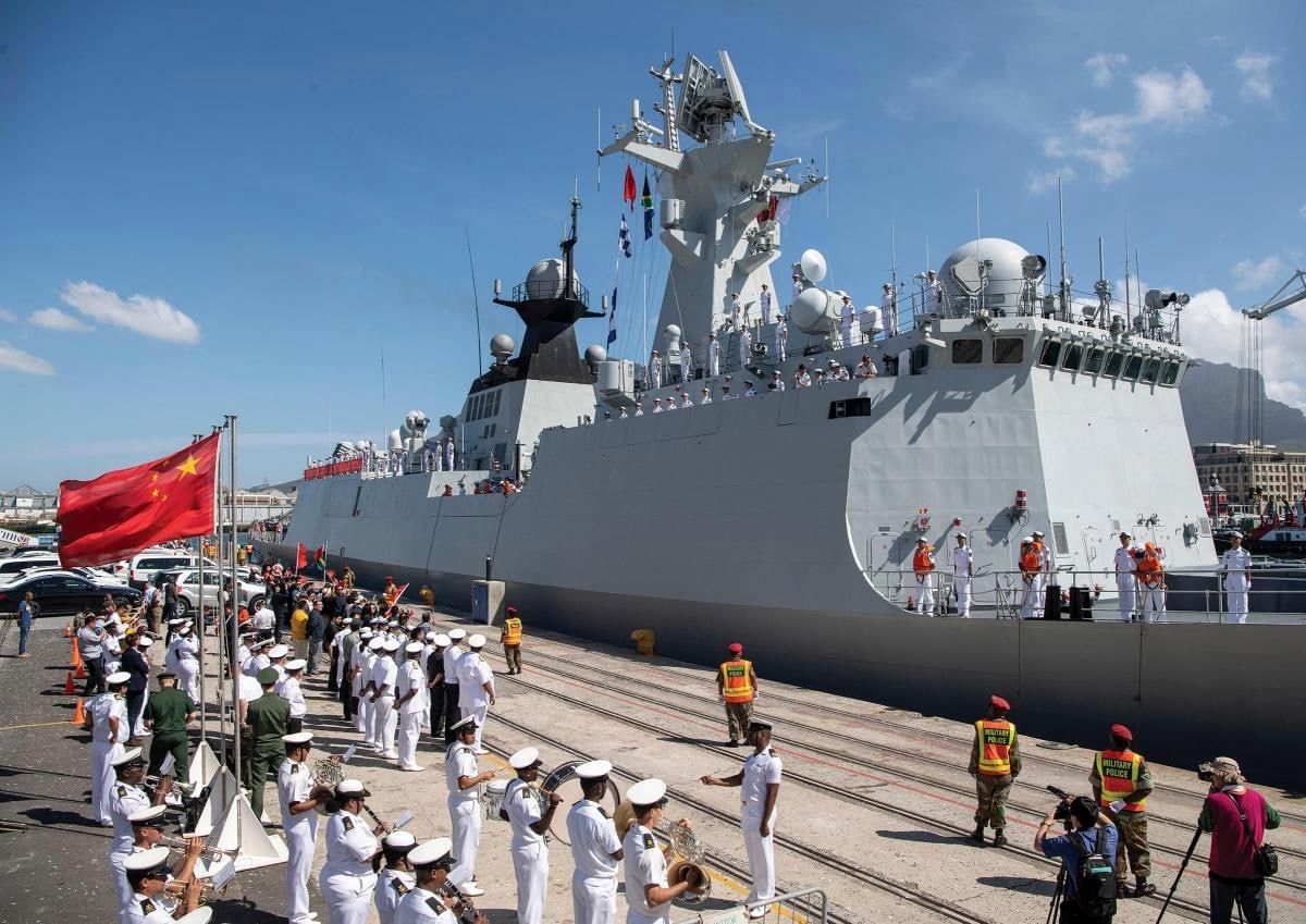 رقابت نظامی آمریکا و چین در دریا /عصر جدید جنگ در جهان!
