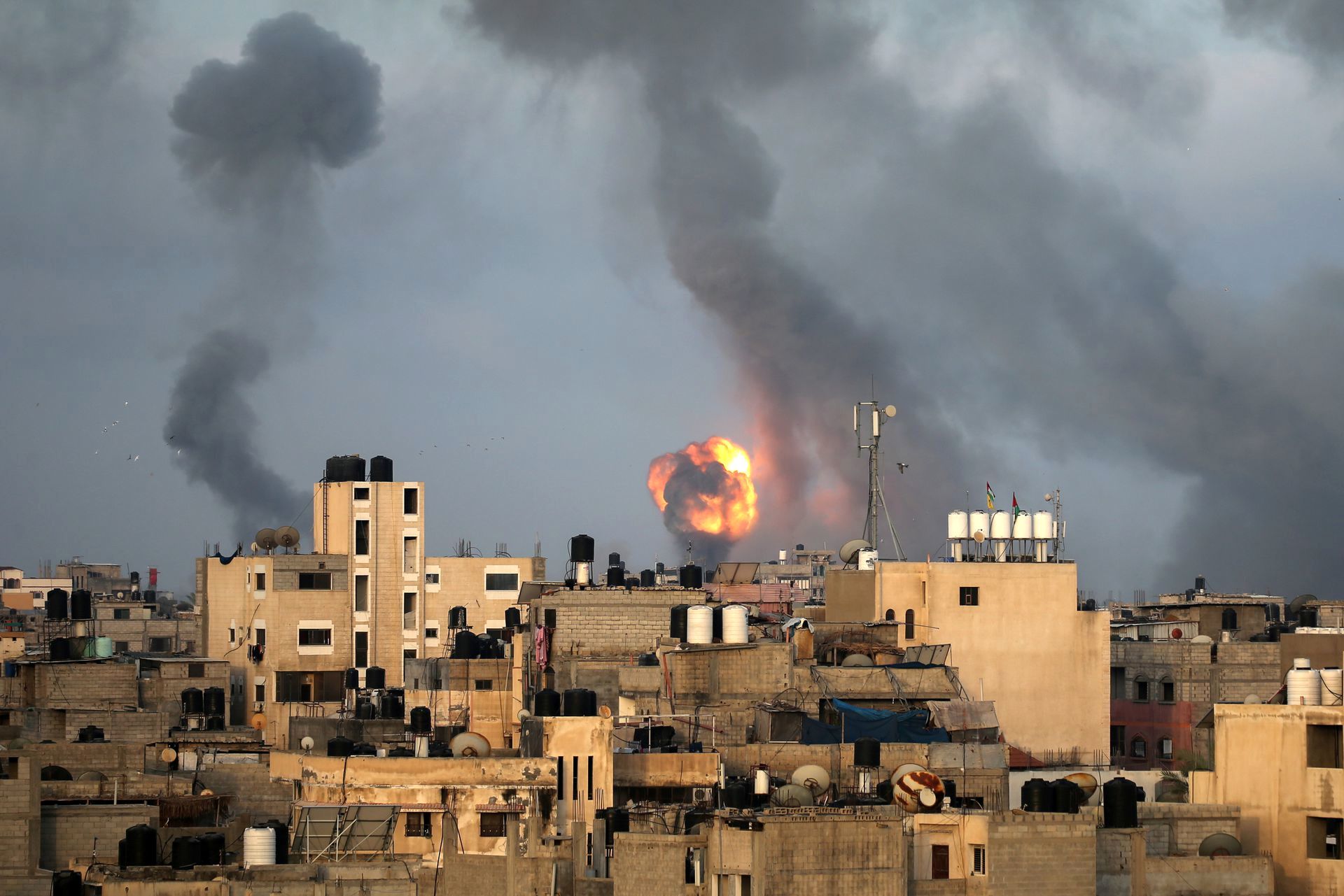 حمله موشکی امروز حماس به اسرائیل+ فیلم