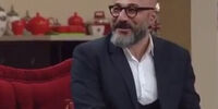 کنایه امیر آقایی به کارشناسی که مردم را دعوت به قناعت کرده بود