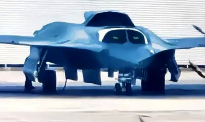 جنگنده نسل ششم چین به پرواز درآمد /زرادخانه‌ای مخوف در شکم اژدها