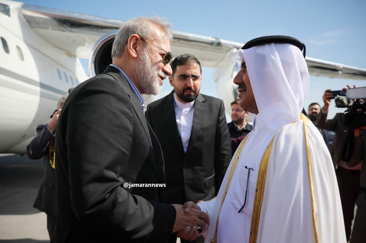  علی لاریجانی وارد دوحه شد + عکس