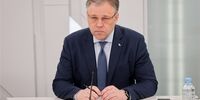 دیپلمات روس: زلنسکی به خوبی می‌داند برقراری صلح به معنی پایان زندگی سیاسی اوست