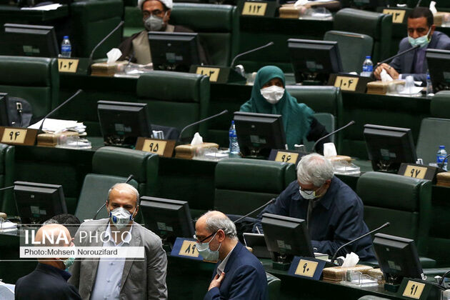 تصاویر جلسه کرونایی مجلس