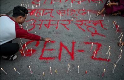 چگونه اعتراضات نسل Z سال 2025 را متحول کرد؟ | کوچ سیاست از پارلمان‌ به شبکه‌های اجتماعی و خیابان | نسلی که تاریخ را تغییر خواهد داد