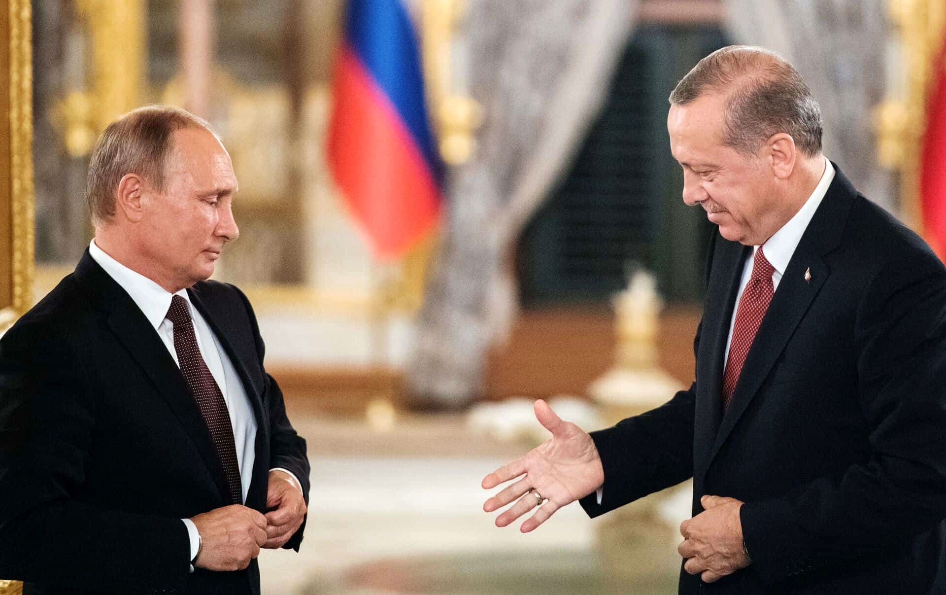 سیگنالهای اقتصادی پوتین به اردوغان و اوربان | بحرانهای جهانی به کمک دیکتاتورها میآیند 2