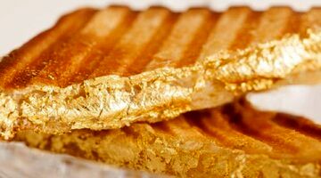 گران‌ترین ساندویچ دنیا با روکش طلا!+ تصاویر