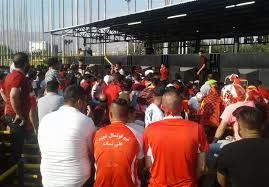 ورود 10 هزار نفر بدون بلیت الکترونیکی به ورزشگاه آزادی