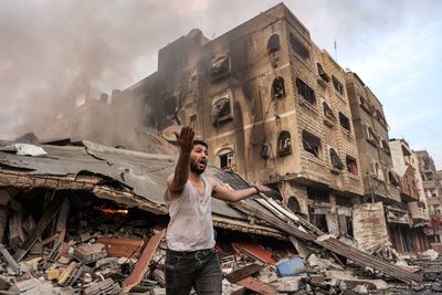 ادامه بمباران مناطق مسکونی در غزه و خان‌یونس/ 9 نفر به شهادت رسیدند