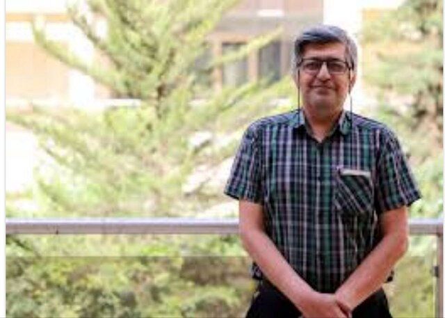 غلط‌های املایی بیداد می‌کنند!/ یک پژوهشگر زبان فارسی: در اینستاگرام شاهد لاابالی هستیم / نفوذ زبان انگلیسی تهدیدی جدی است