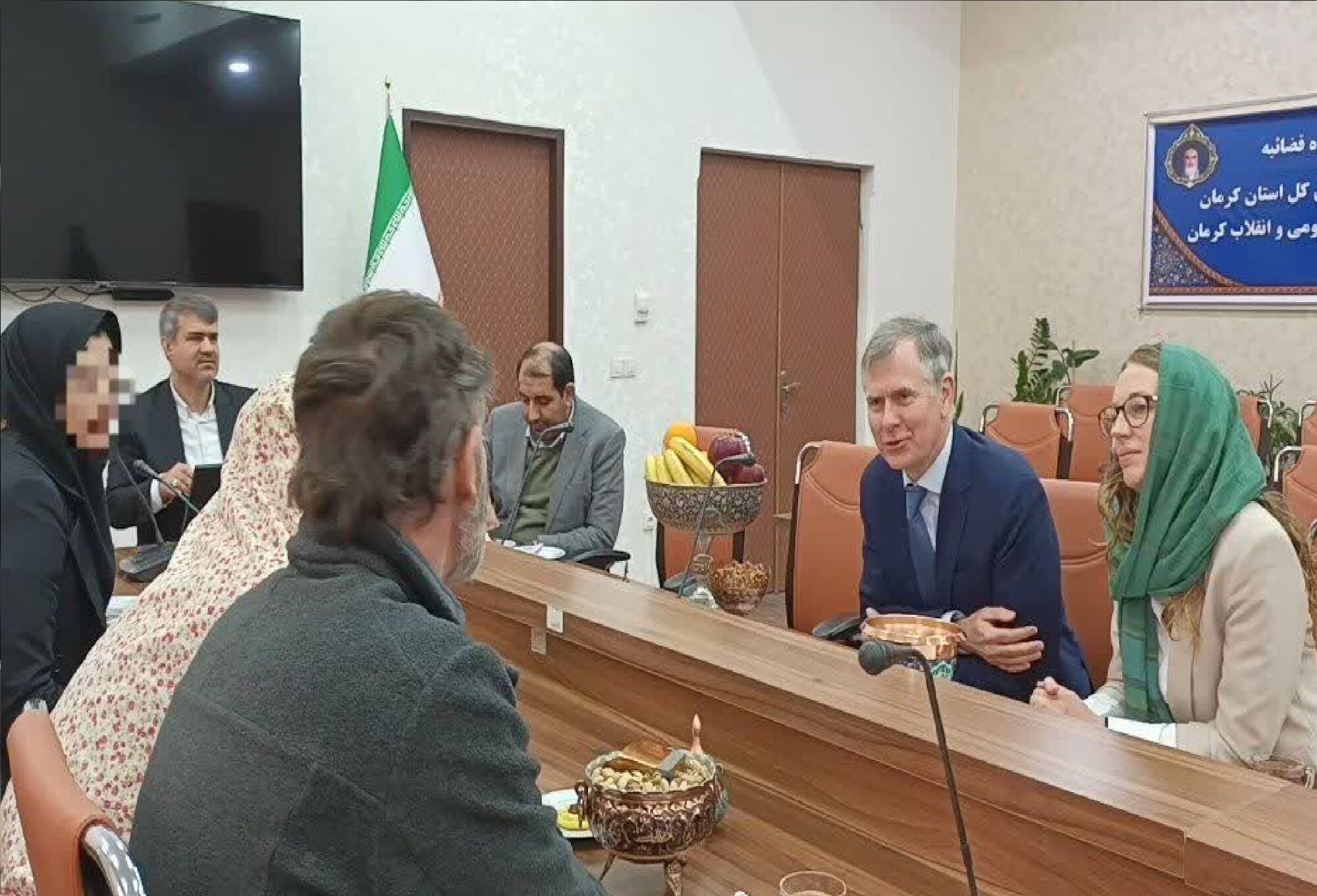 دیدار سفیر لندن با ۲ متهم امنیتی تبعه انگلیس در کرمان