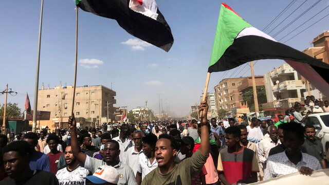 کشته شدن یک معترض در تظاهرات میلیونی امروز سودان