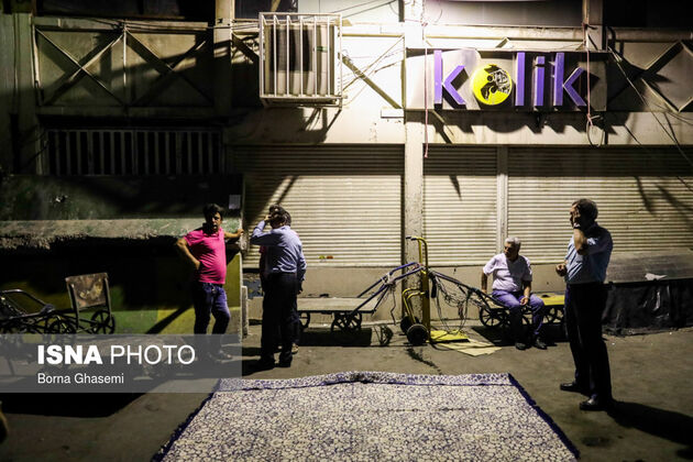 شبمانی کسبه پلاسکو برای جلوگیری از سرقت