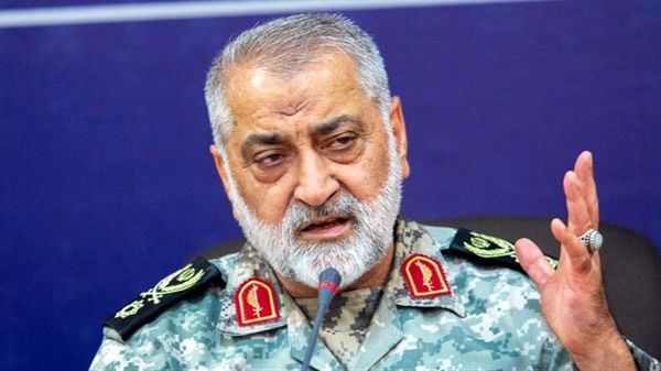 حضور مقام ارشد نظامی در صدا و سیما پس از حمله اسرائیل / سردار شکارچی: پایان این جنگ را ما تعیین خواهیم کرد