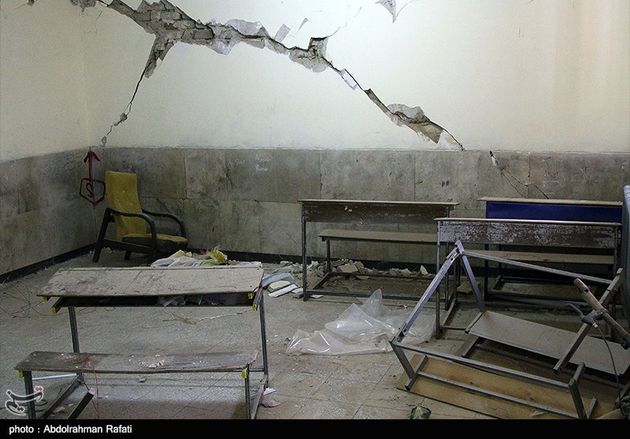 مدارس چادری و کانکسی در منطقه زلزله زده سرپل ذهاب
