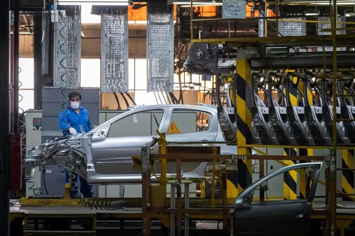 قطعه‌سازانِ خودرو، «آجیل‌ فروش» شدند | بابایی: فرآیند تخصیص ارز طولانی است | نیاز ارزی قطعه‌سازان با صادرات کالاهای غیرمرتبط تامین می‌شود