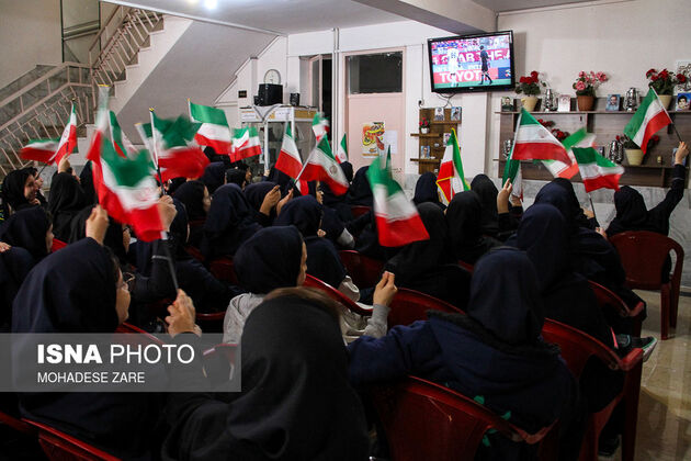 تماشای فینال آسیا در مدارس مشهد