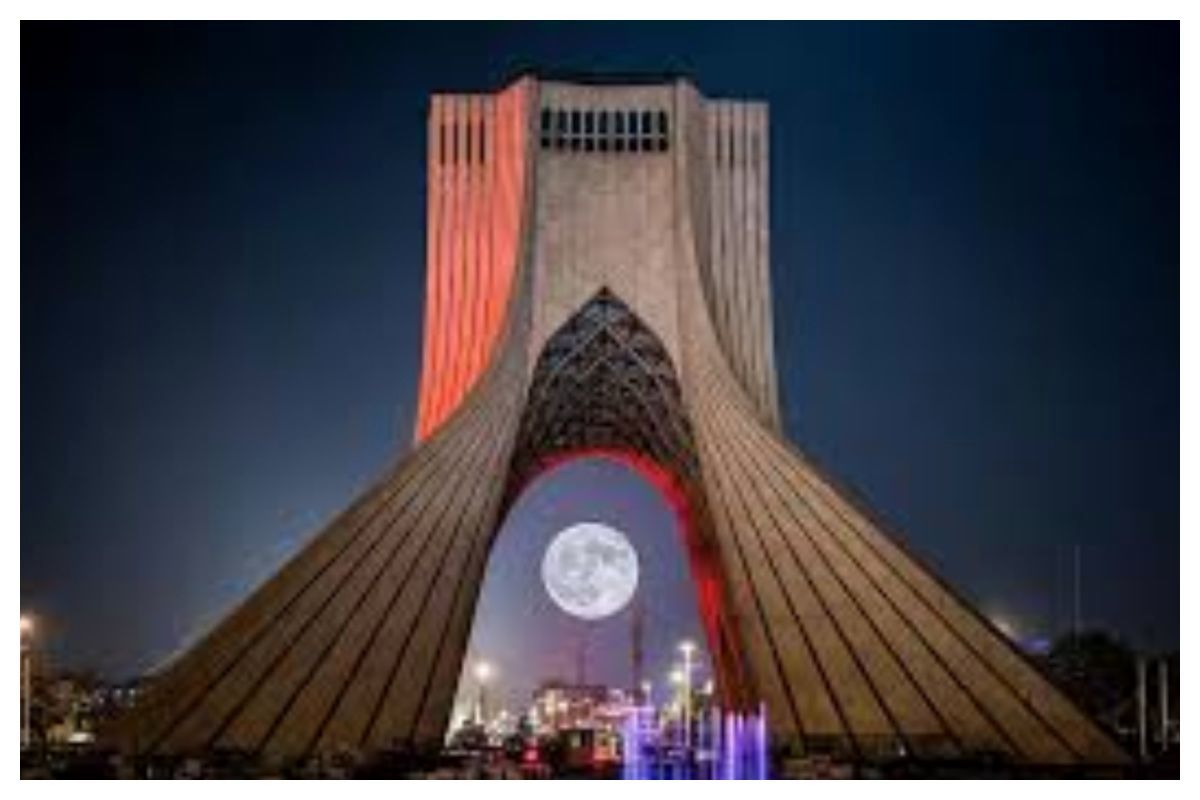 خبر فوری درباره کنسرت‌های رایگان در میدان آزادی / کنسرت همایون شجریان تایید شد؟‌