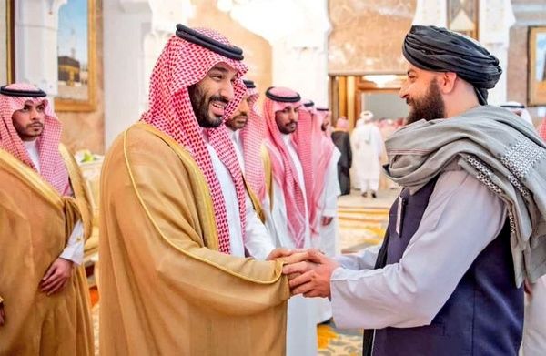 محمد بن سلمان با وزیر دفاع طالبان دیدار کرد