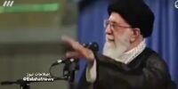 رهبری خطاب به دانشجوی منتقد: مبالغه خوب نیست(فیلم)