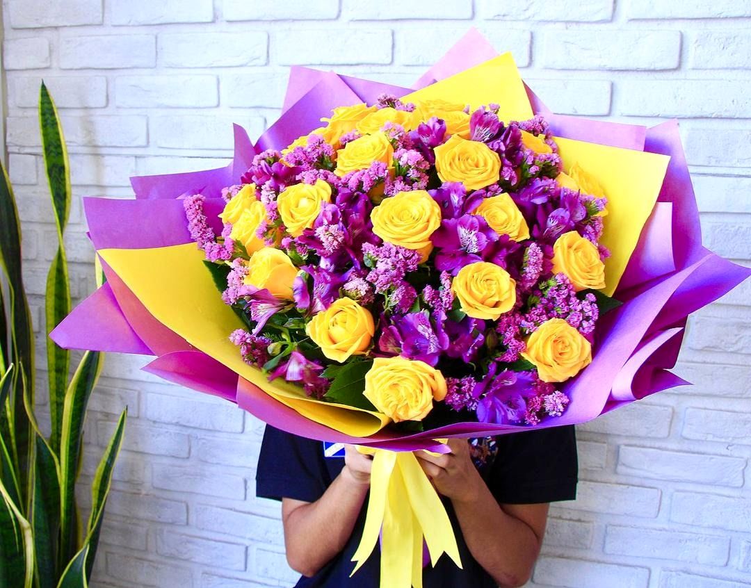 افزایش حیرت انگیز قیمت گل در روز مادر + جدول قیمت