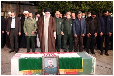 اقامه نماز رهبر انقلاب بر پیکر سردار شهید سید رضی موسوی
