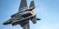 سرعت عجیب جنگنده آمریکایی F-35 / جنگنده های نسل جدید جایگزین هواپیماهای آواکس می شوند؟