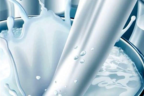 قیمت شیر خام پس از حذف ارز ترجیحی چند می‌شود؟