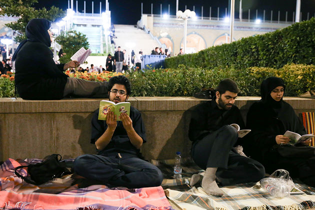 مراسم شب احیاء بیست و یکم رمضان در مصلی امام خمینی (ره)