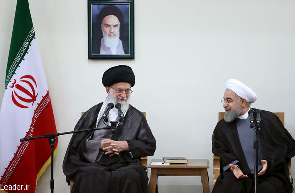 مخالفت مقام معظم رهبری با استعفا و استیضاح حسن روحانی