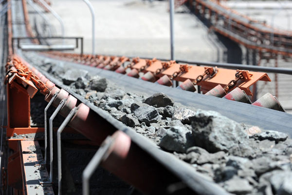 کاهش قیمت سنگ‌آهن در بازار داخلی چین