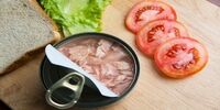 اگر این غذاها را بخورید؛ موهایتان می ریزد!