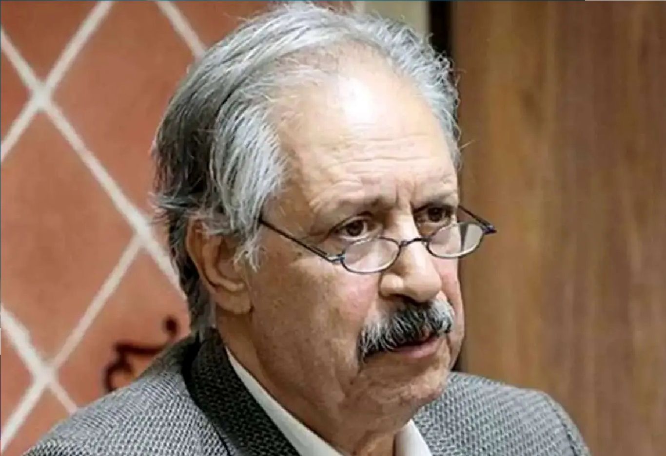 بیگدلی: اگر با اروپا به نتیجه نرسیدیم باید منتظر تنش دیگری باشیم / هیچ راهی جز مذاکره نداریم