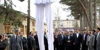 استقبال عجیب از احمدی نژاد+عکس