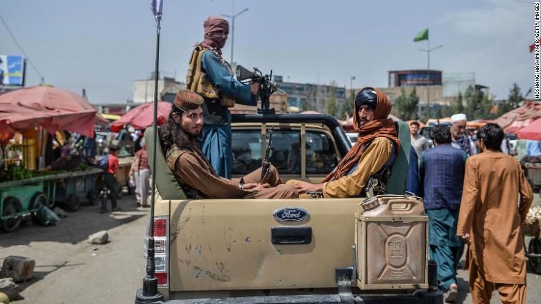 تیراندازی مرگبار نیروهای طالبان به سوی معترضان افغان+ فیلم