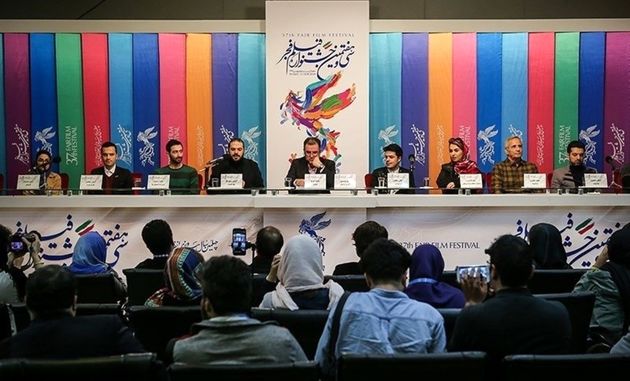حاشیه‌های دومین روز سی‌وهفتمین جشنواره فیلم فجر
