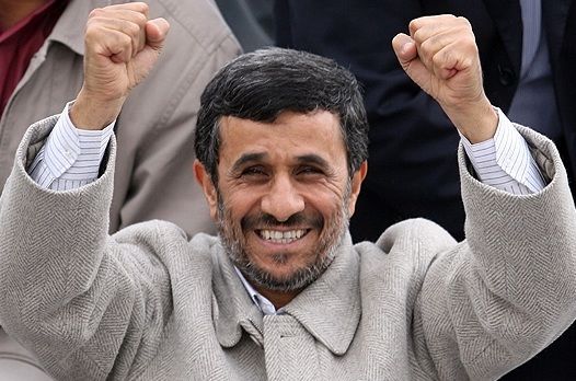 کاشف سیاسی احمدی نژاد چه کسی بود؟