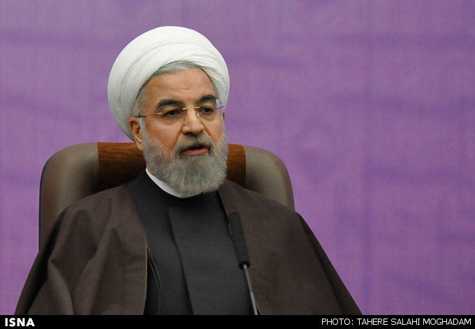 حضور  روحانی در جلسه سالانه مناطق آزاد قشم