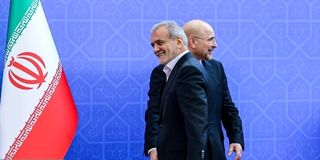 برنامه ریزی قالیباف برای تزریق 4 چهره به دولت پزشکیان؟ | مهاجری: اصلاح کابینه در شرایط فعلی یک ضرورت است اما...