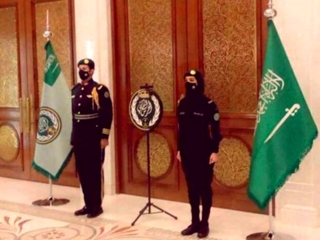 تصویر سرباز زن عضو گارد سلطنتی عربستان