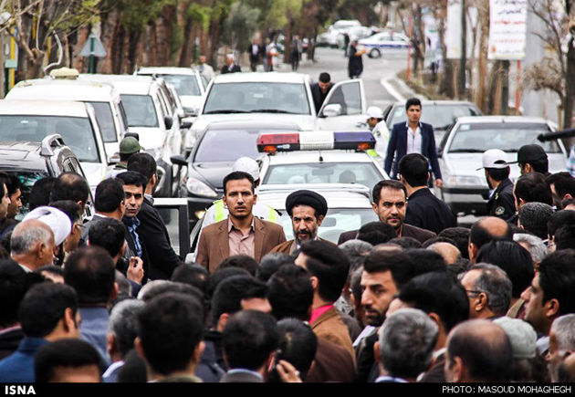 تشییع پیکر مادر رئیس جمهور  به روایت 10 عکس