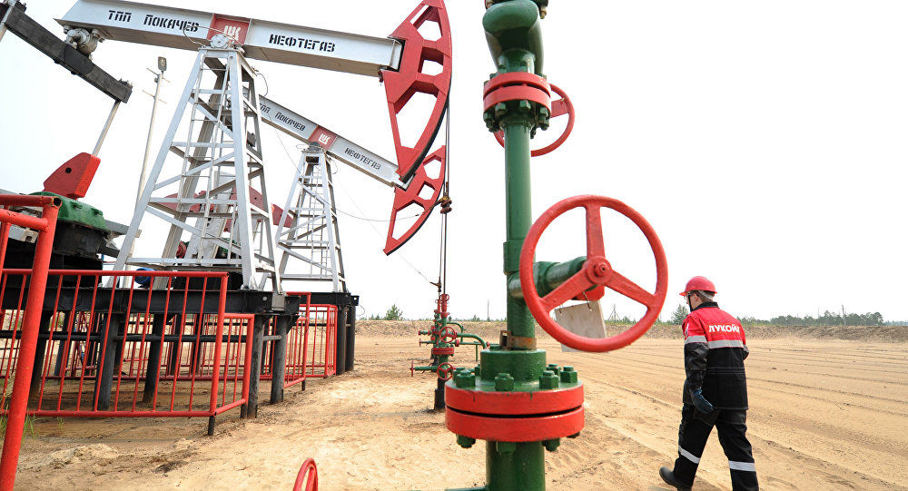 افزایش قیمت بنزین در روسیه با وجود افت قیمت جهانی نفت