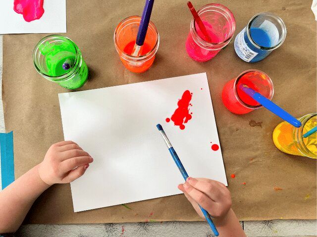 برای کاهش استرس کودکان در روزهای جنگ چه کنیم؟