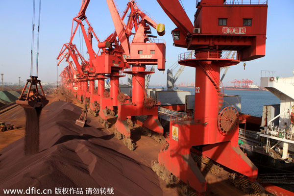 سنگ‌آهن چین در کف قیمت از جولای تاکنون؛ علت چیست؟