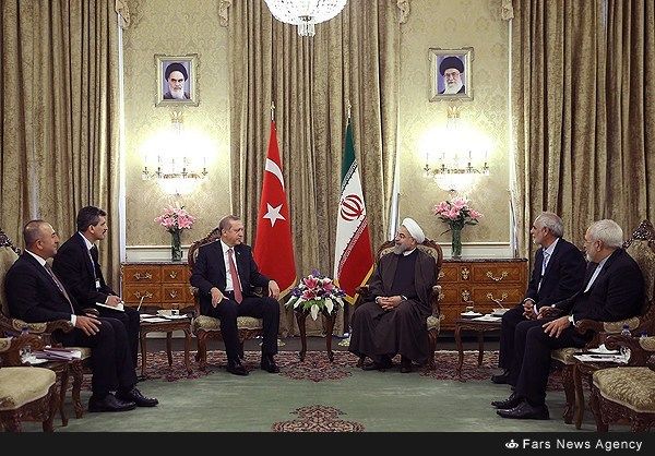 امضای 8 سند همکاری میان ایران و ترکیه / همکاری مشترک ایران و ترکیه برای مقابله با افراطی‌گری